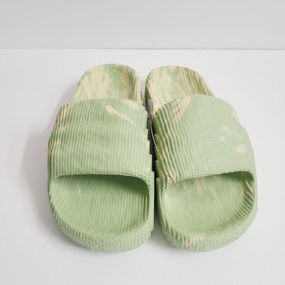 NEW Adidas Adilette 22 Sandals Slides GY1597 Size 8 Magic Lime Desert Sand main image 2
